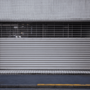 Manutenção de Portas de Enrolar de Ferro em Barreiras