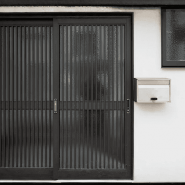 Manutenção de Portas de Ferro em Barreiras